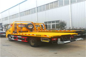 湖州附近拖车救援搭电